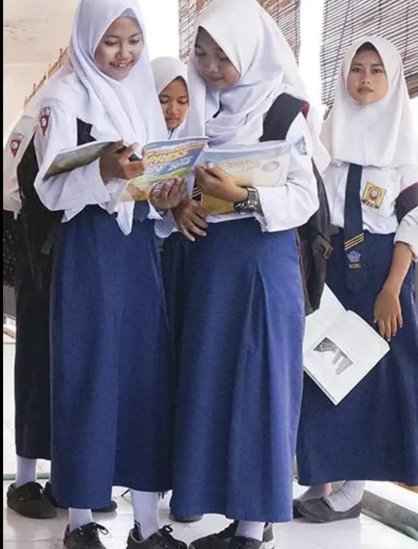 Aplikasi Sekolah